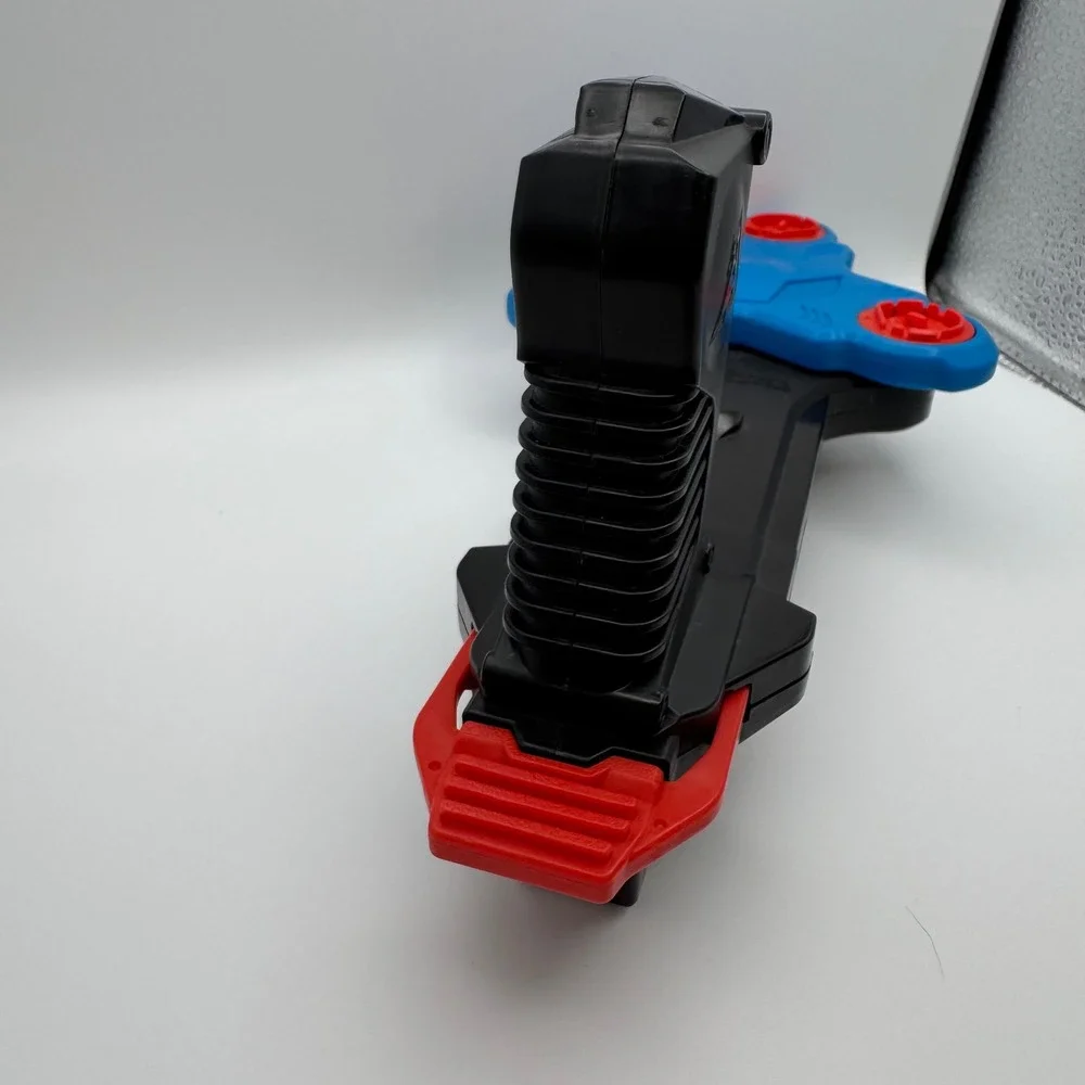Akedo Ultimate Arcade Warriors Toy Black Blue Red Triple Strike Arena